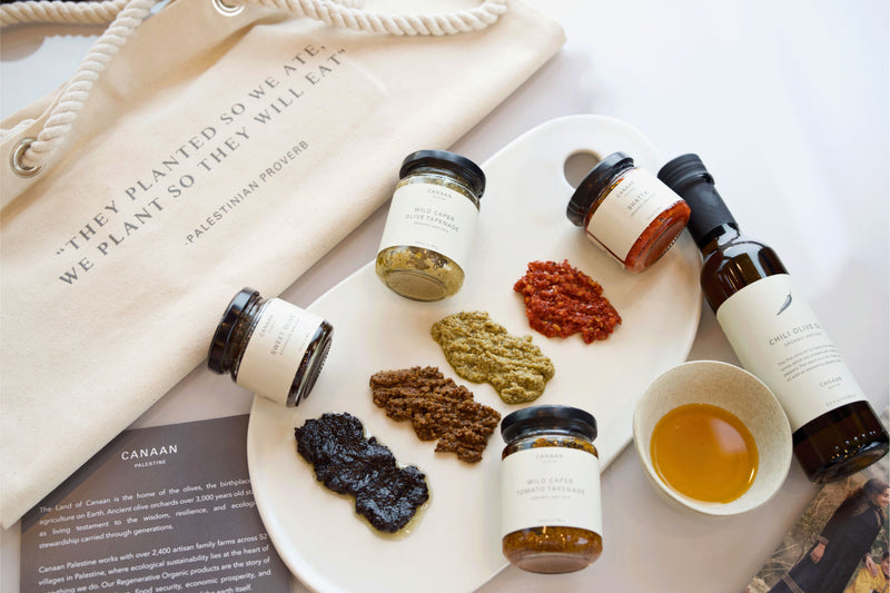 The Mezze Board Gift Set